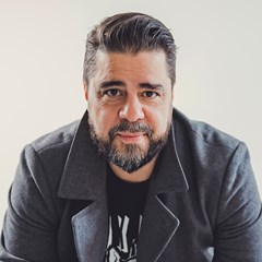 BEN HURLEY headlines Fri 7 & Sat 8 Aug